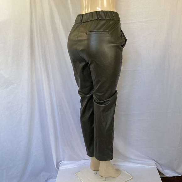 A NEW DAY Faux Leather Pants Green Color Size XL Straight Leg Elastic Waist NWOT - Picture 6 of 9